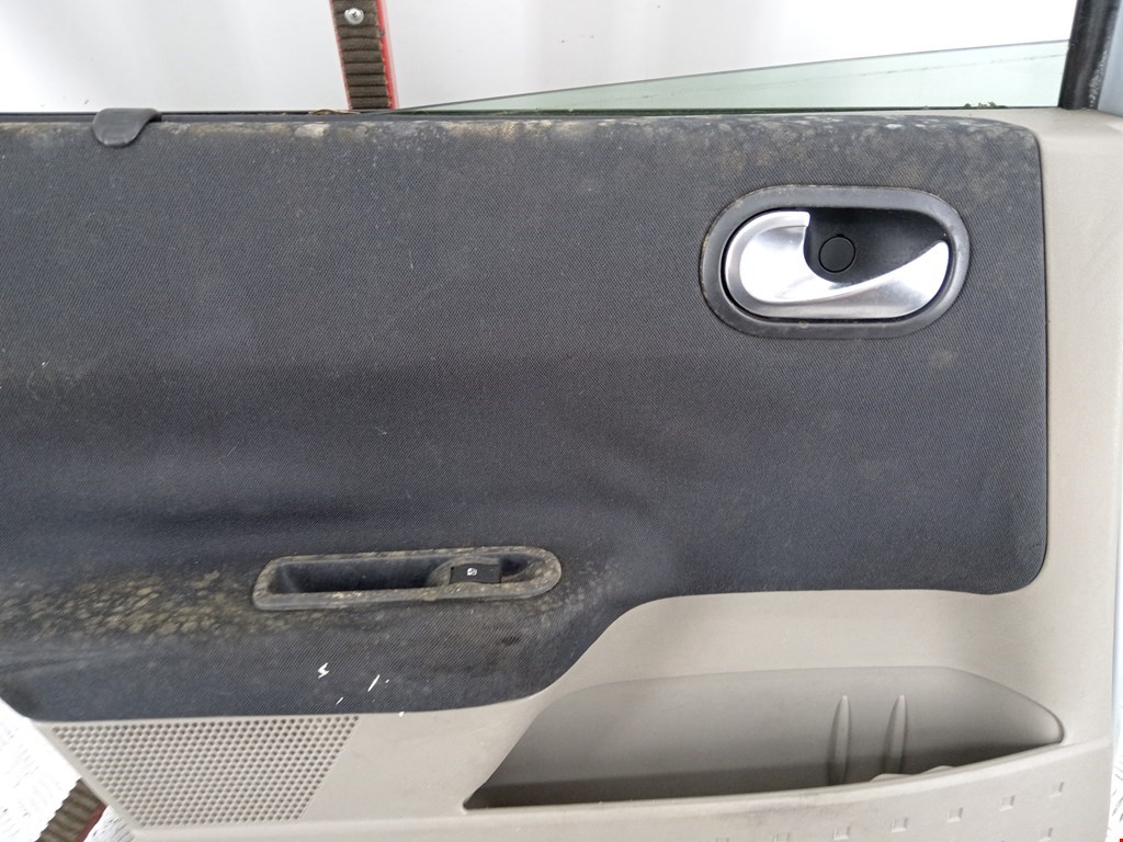 Дверь задняя левая RENAULT Megane II 2002-2009