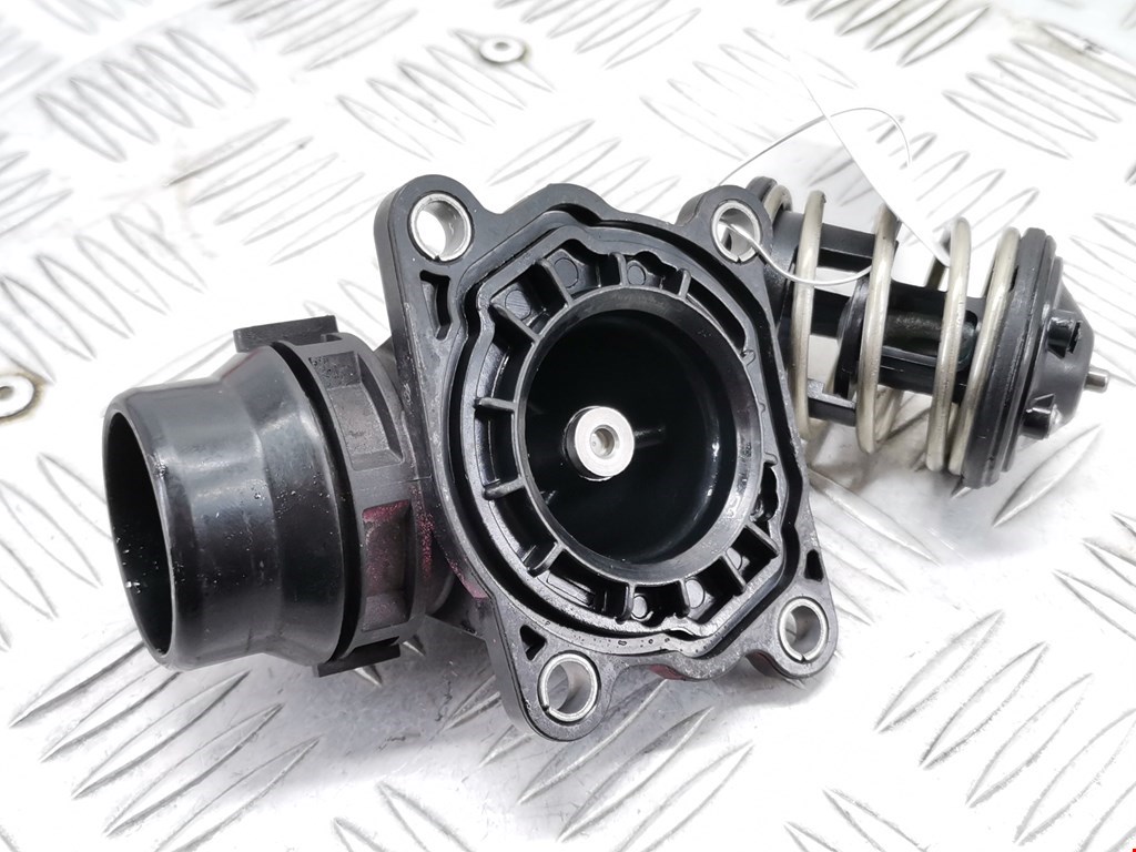 Корпус термостата BMW 5er 5 серия F10/F11/F07 2009-2017