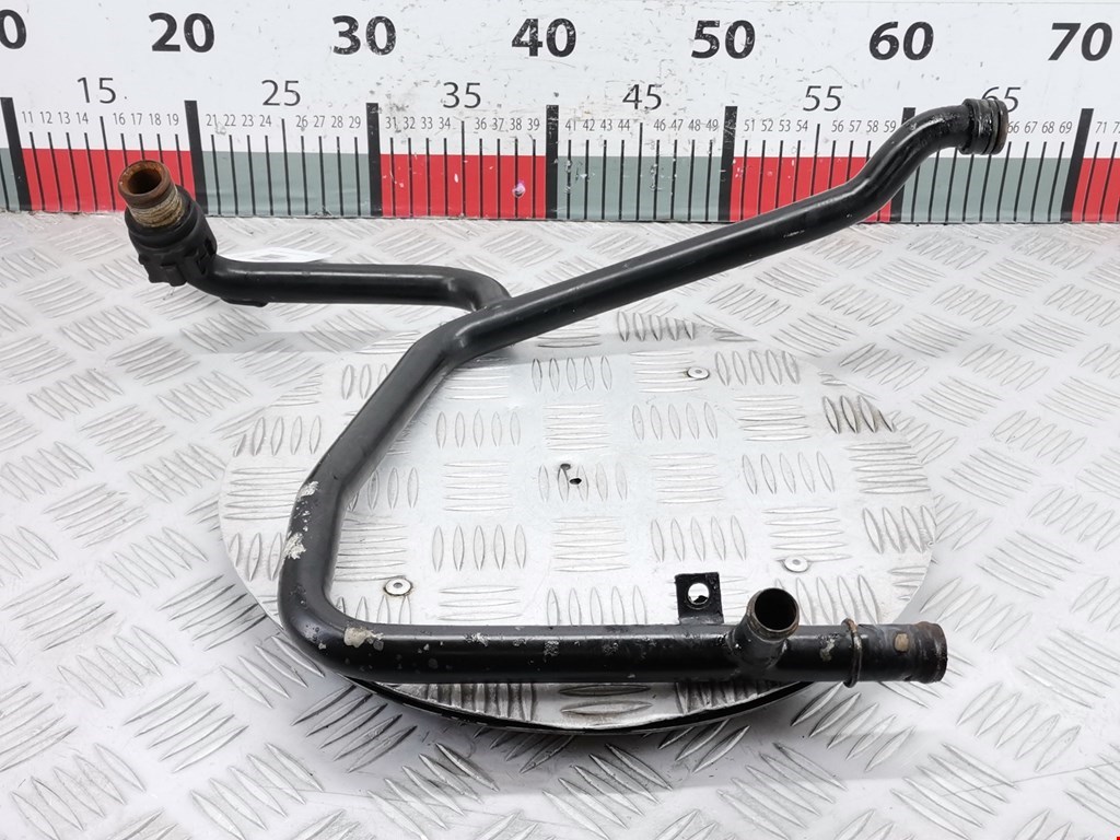 Патрубок AUDI A6 C5 1997-2004