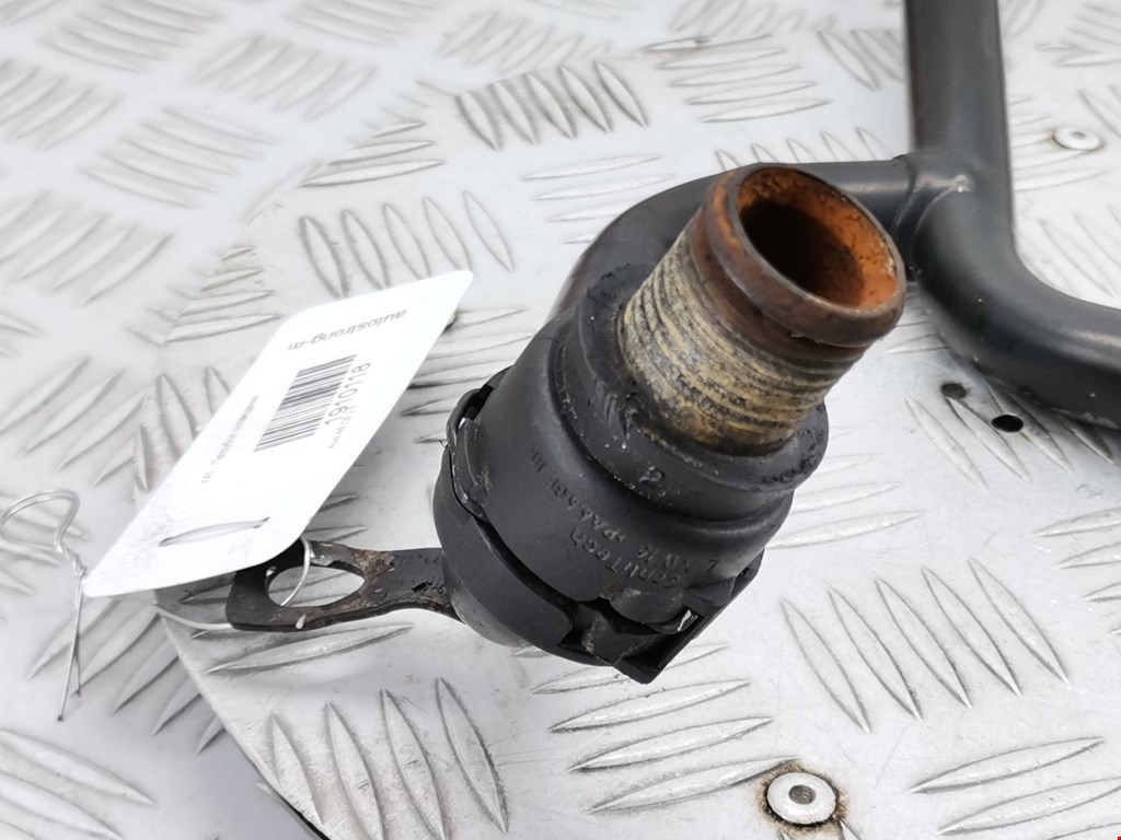 Патрубок AUDI A6 C5 1997-2004