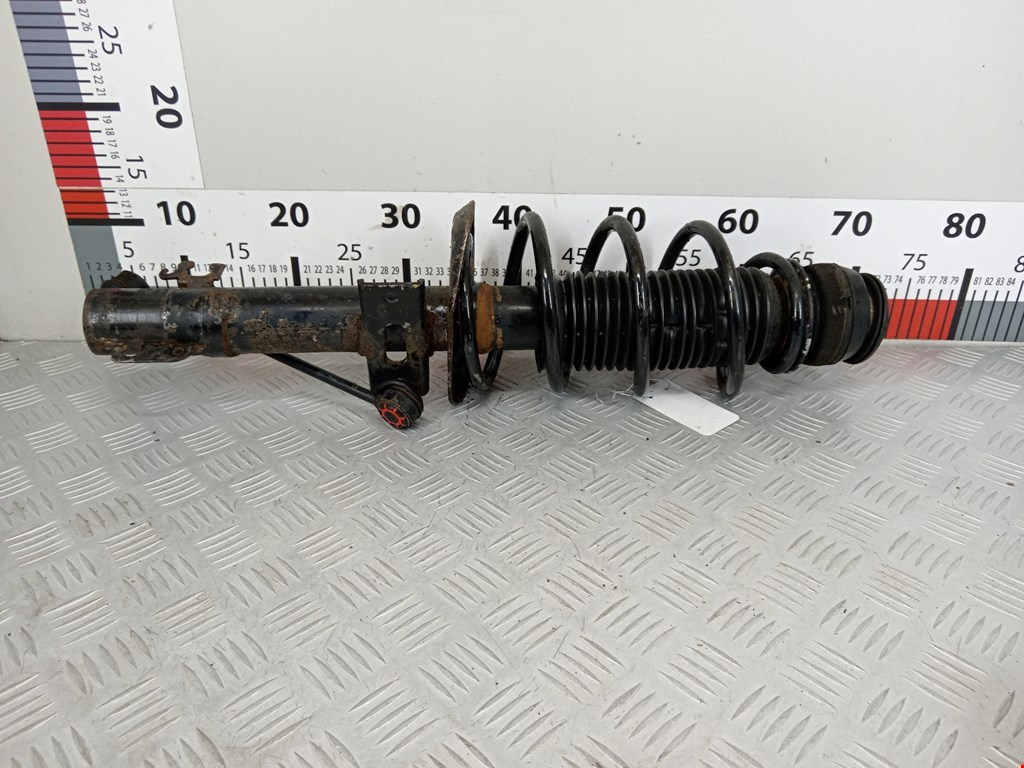 Амортизатор передний левый SKODA Rapid 2012-2020