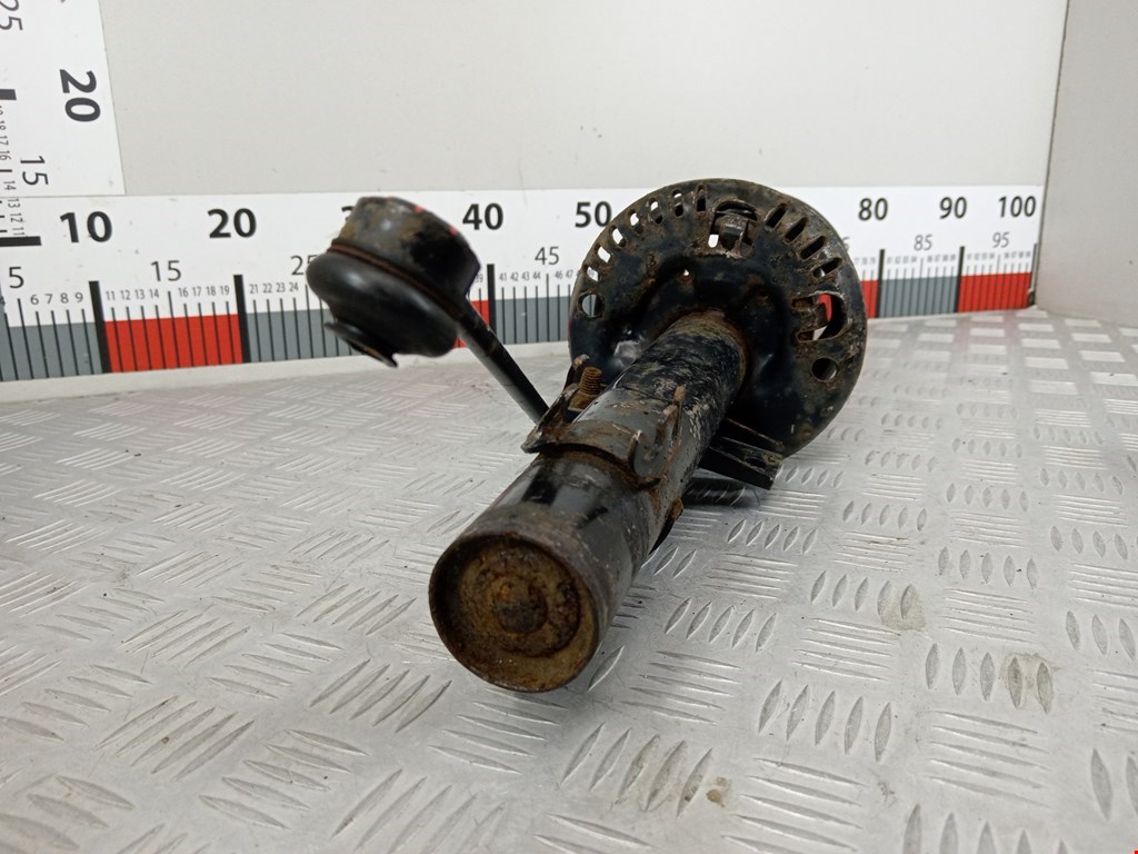 Амортизатор передний левый SKODA Rapid 2012-2020