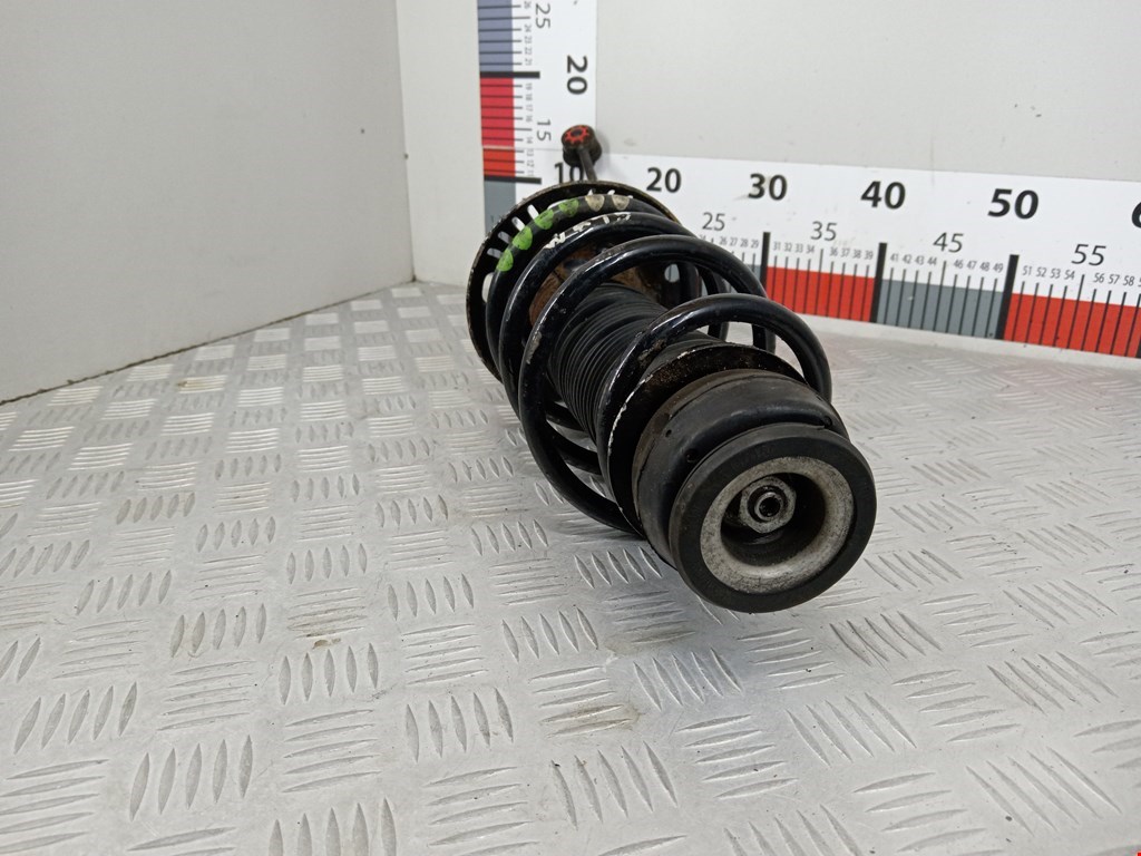 Амортизатор передний левый SKODA Rapid 2012-2020