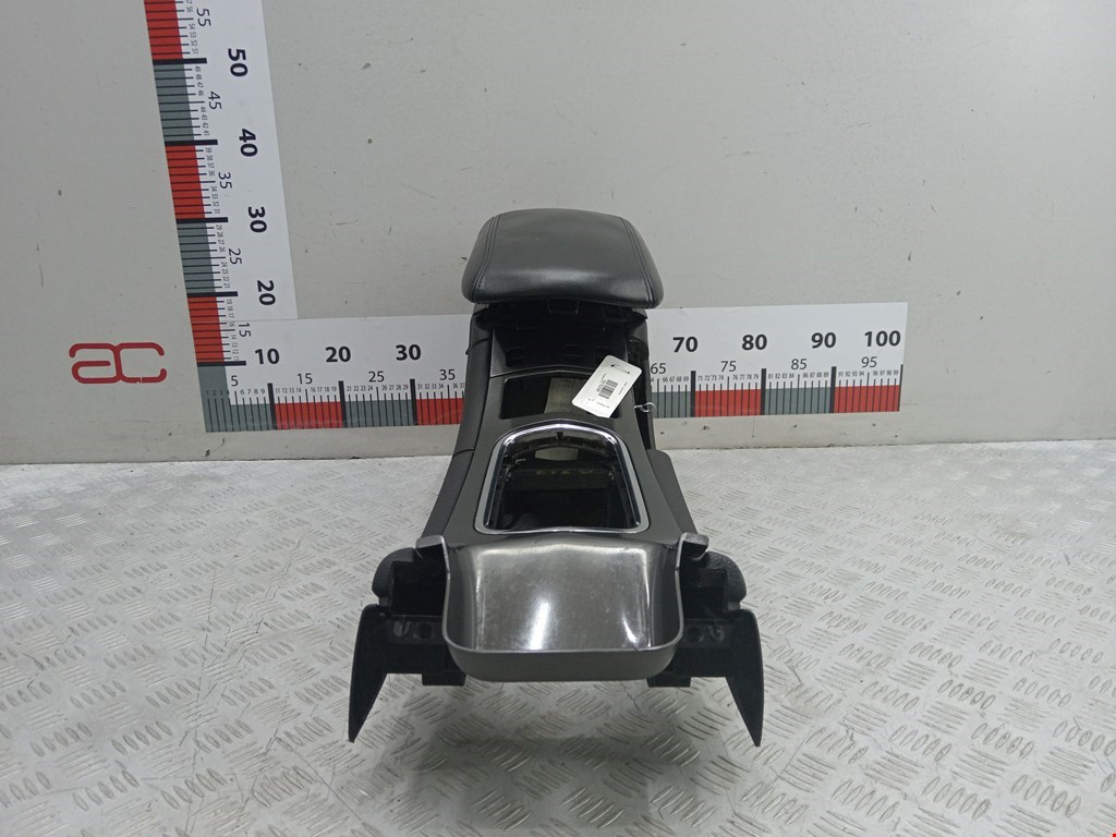 Подлокотник в салон PEUGEOT 607 2000-2010