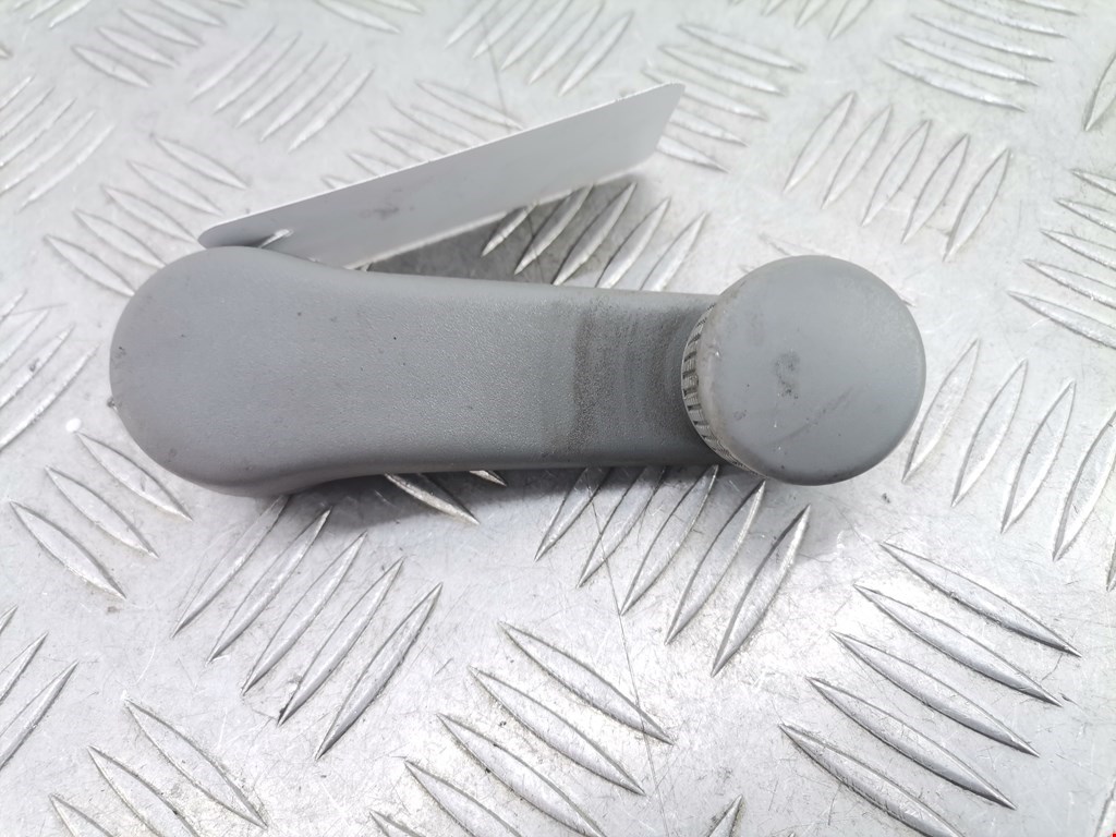 Ручка стеклоподъемника SKODA Octavia A4 1U- 1997-2010