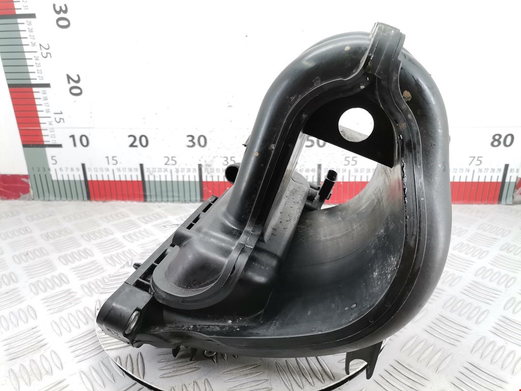 Коллектор впускной VOLKSWAGEN Fox 2005-2011