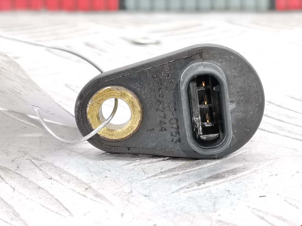 Датчик положения коленвала OPEL Corsa D 2006-2014