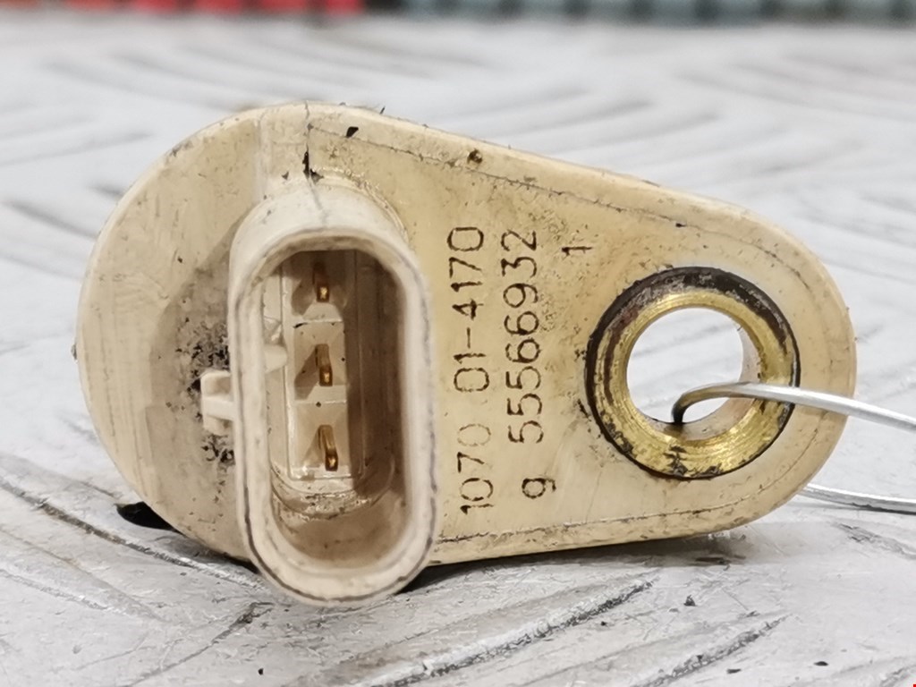 Датчик положения распредвала OPEL Corsa D 2006-2014