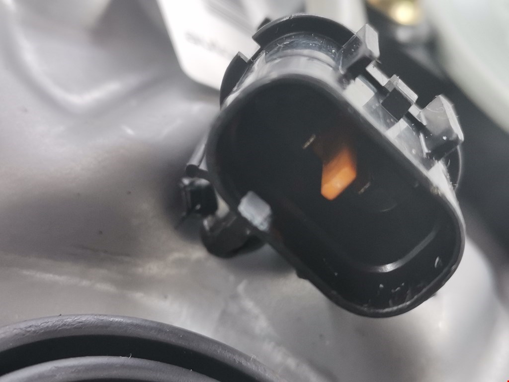 Стеклоподъемник задний правый HYUNDAI Santa Fe SM/ Classic 2000-2012