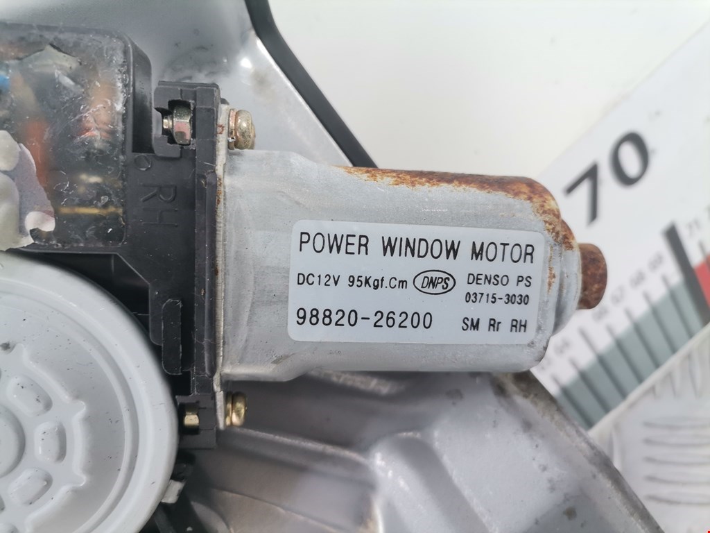 Стеклоподъемник задний правый HYUNDAI Santa Fe SM/ Classic 2000-2012