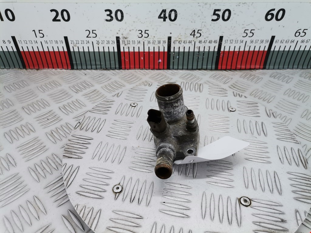 Корпус термостата FIAT Grande Punto 2005-2009