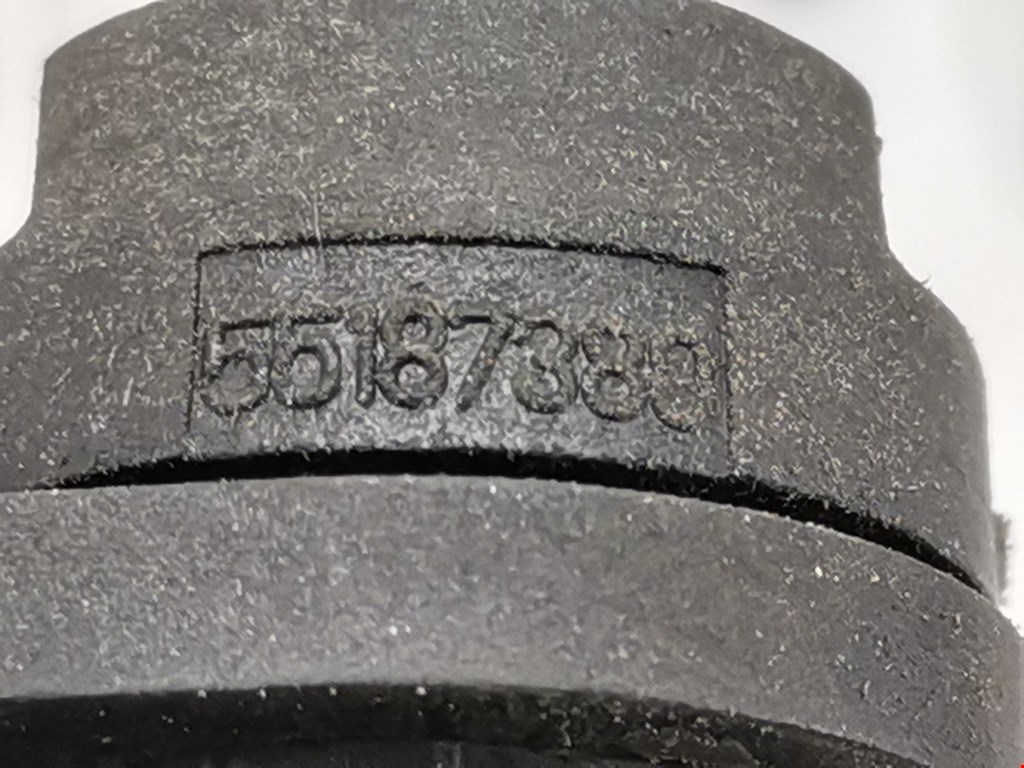 Датчик положения коленвала FIAT Grande Punto 2005-2009