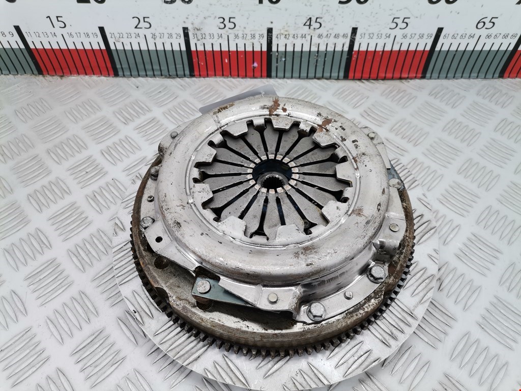 Маховик (демпфер сцепления) FIAT Punto II (188) 1999-2007