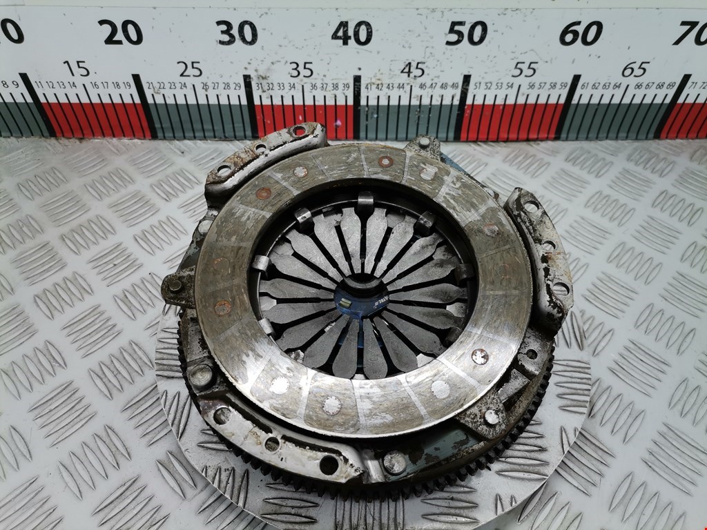 Маховик (демпфер сцепления) FIAT Punto II (188) 1999-2007