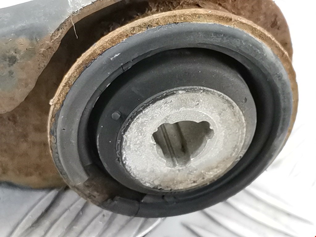 Рычаг передний левый RENAULT Kangoo 1997-2008