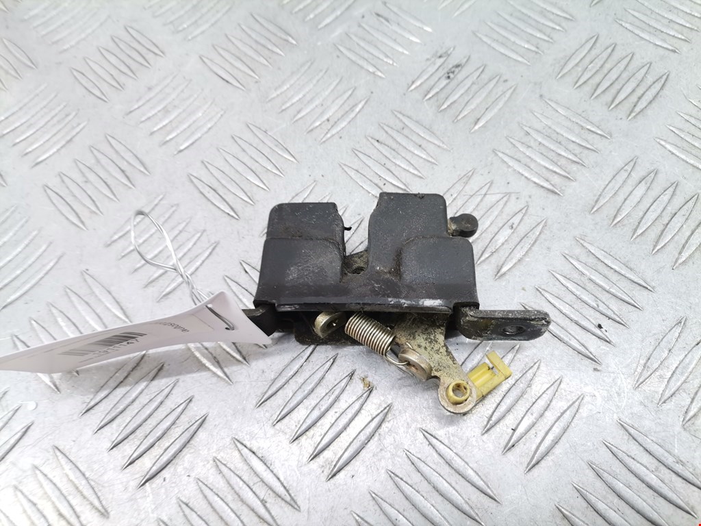 Замок багажника (крышки двери) MAZDA Xedos 6 1992-1999