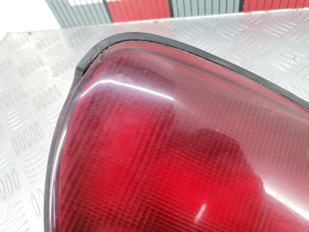 Фонарь задний внутренний правый MAZDA Xedos 6 1992-1999