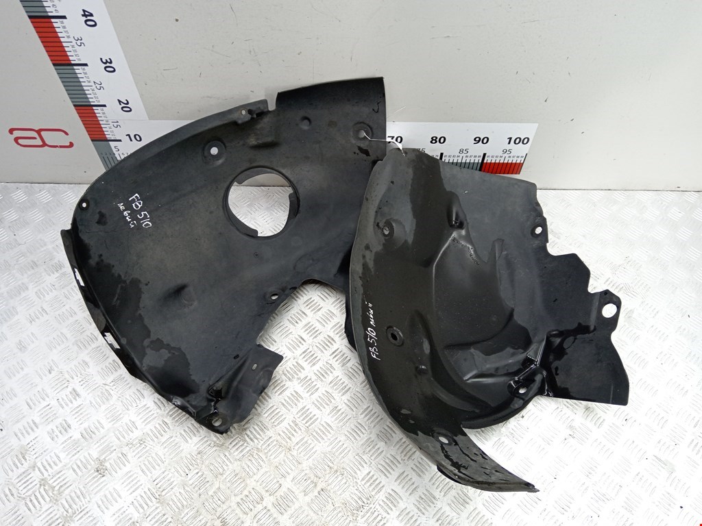 Локер (подкрылок) передний левый RENAULT Megane II 2002-2009