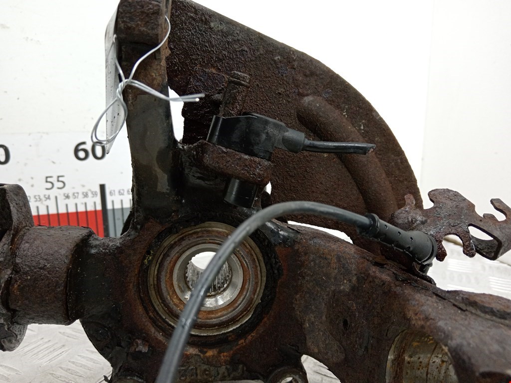 Ступица передняя левая PEUGEOT 607 2000-2010