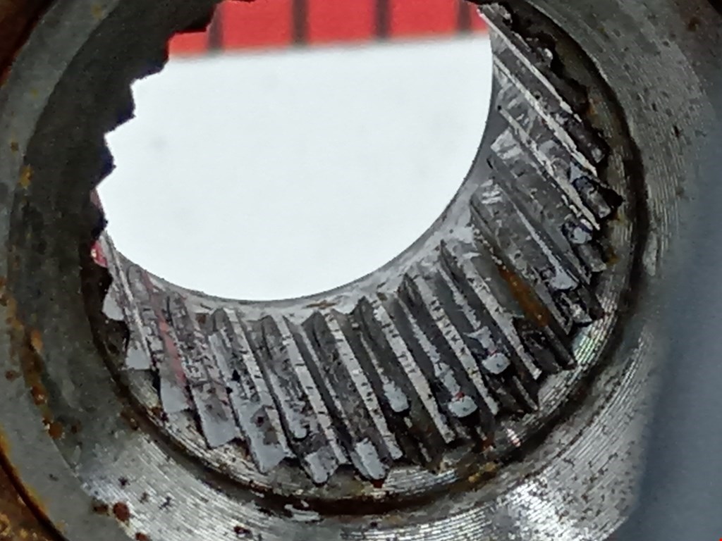 Ступица передняя левая PEUGEOT 607 2000-2010