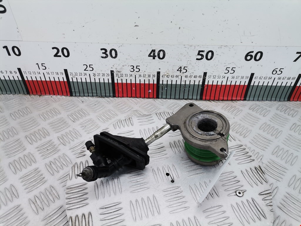 Цилиндр сцепления рабочий VOLVO V40 I 1995-2004