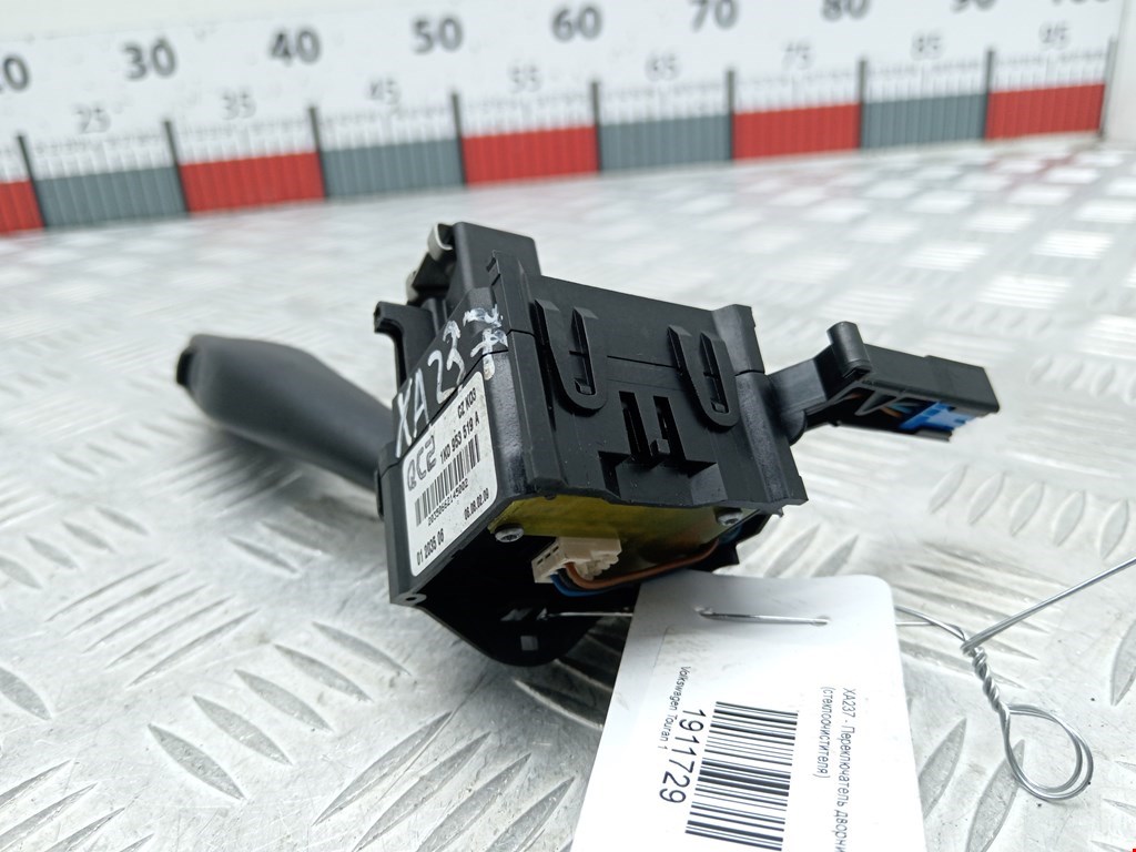 Переключатель стеклоочистителя VOLKSWAGEN Touran 2003-2010