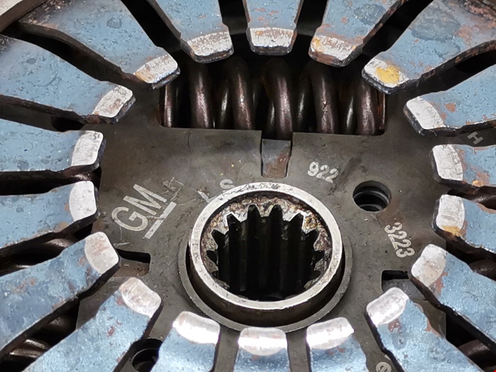 Маховик (демпфер сцепления) OPEL Astra J 2009-2017