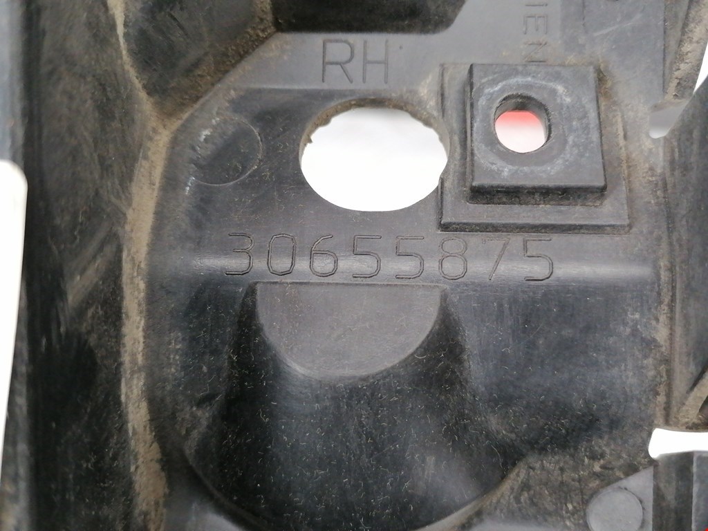 Кронштейн переднего бампера правый VOLVO V50 I 2004-2012