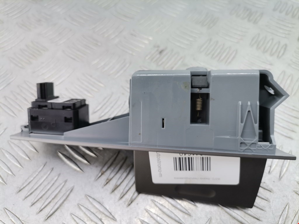 Кнопка стеклоподъемника BMW 7er 7 серия E65/E66 2001-2008