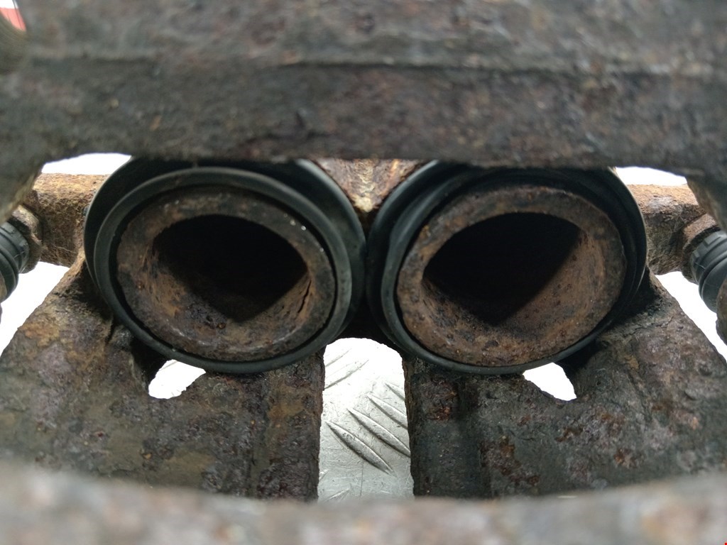 Суппорт передний левый CITROEN Jumper 230 1994-2002