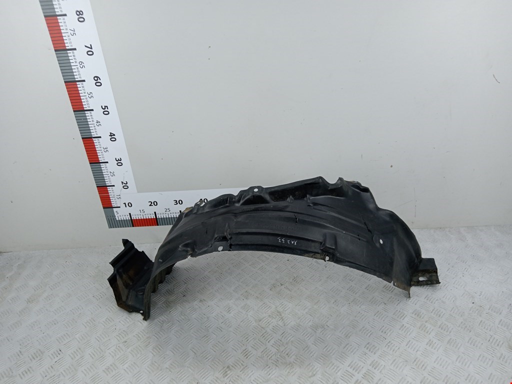 Локер (подкрылок) передний левый NISSAN Almera N16 2000-2006