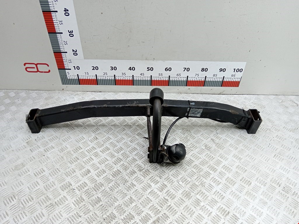 Фаркоп (прицепное устройство) RENAULT Scenic II 2003-2010