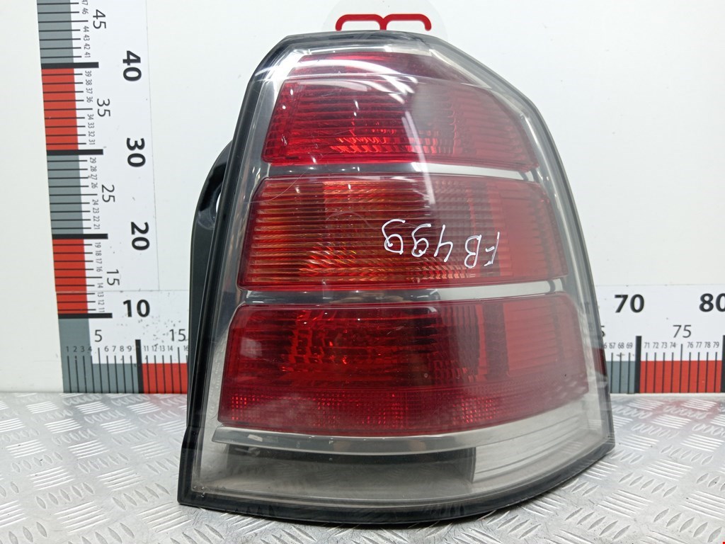 Фонарь задний правый OPEL Zafira B 2005-2012