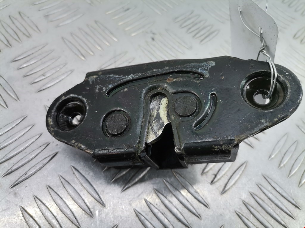 Замок багажника (крышки двери) CHRYSLER PT Cruser 2000-2010