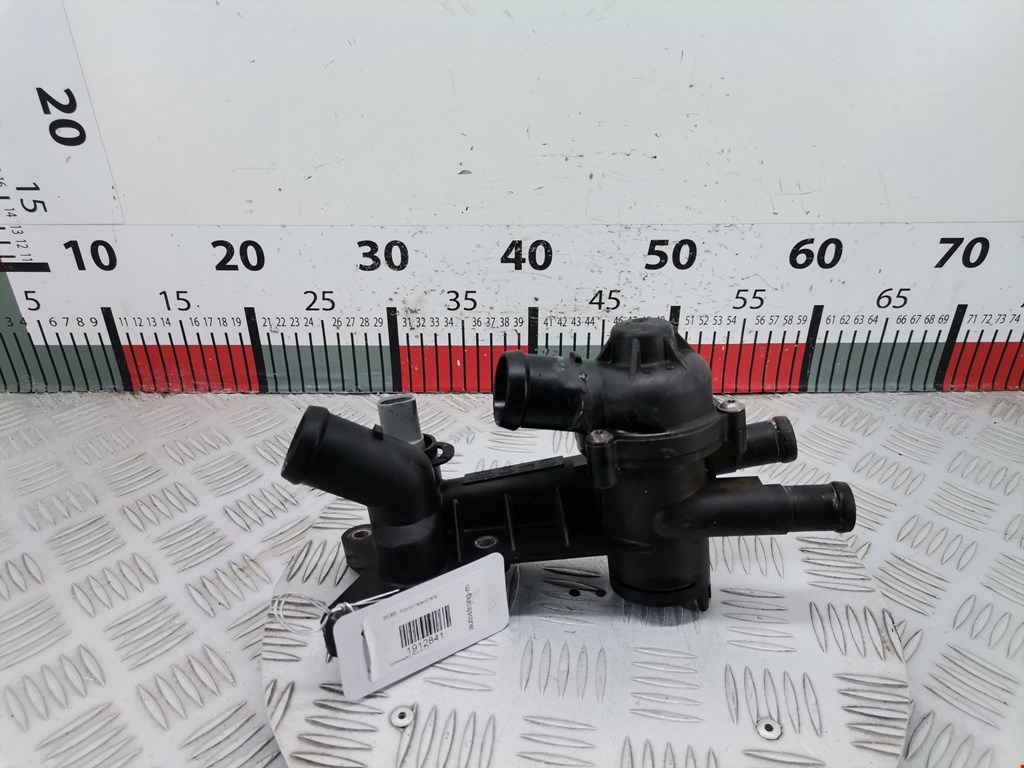 Корпус термостата VOLKSWAGEN Polo IV 2001-2009