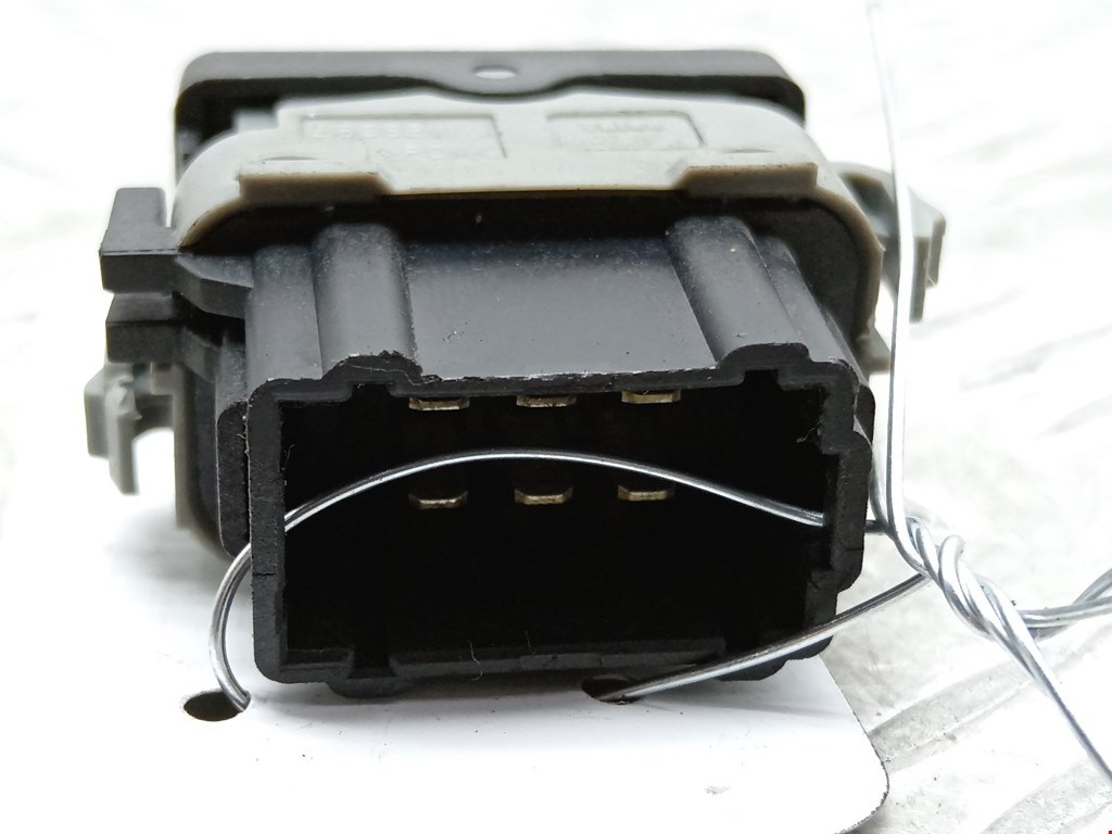 Кнопка антипробуксовочной системы RENAULT Scenic II 2003-2010