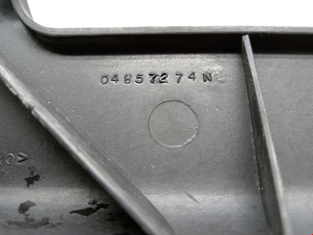 Кронштейн заднего бампера левый правый CHRYSLER Voyager IV RG 2001-2007