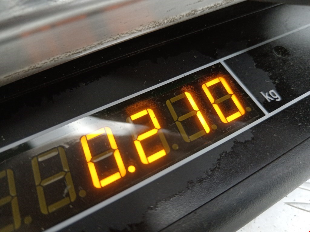 Кронштейн заднего бампера левый правый CHRYSLER Voyager IV RG 2001-2007