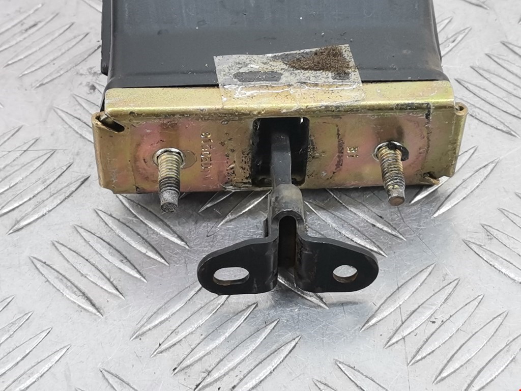 Ограничитель открывания двери CHRYSLER PT Cruser 2000-2010