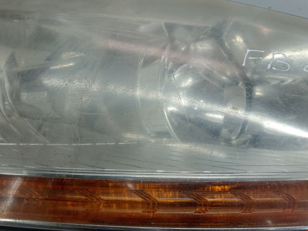 Фара правая CITROEN C4 Picasso 2006-2013