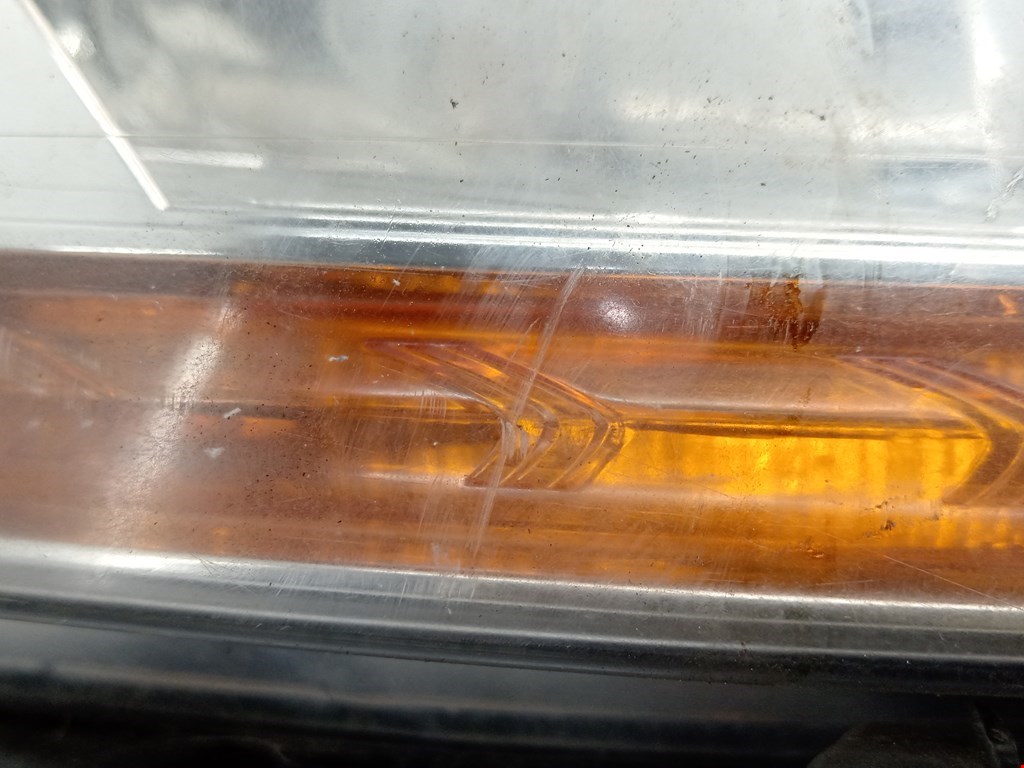 Фара правая CITROEN C4 Picasso 2006-2013