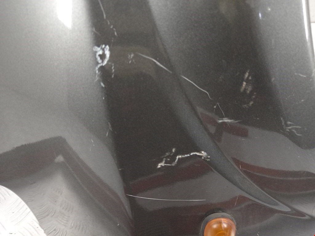 Крыло переднее правое CHRYSLER Voyager IV RG 2001-2007