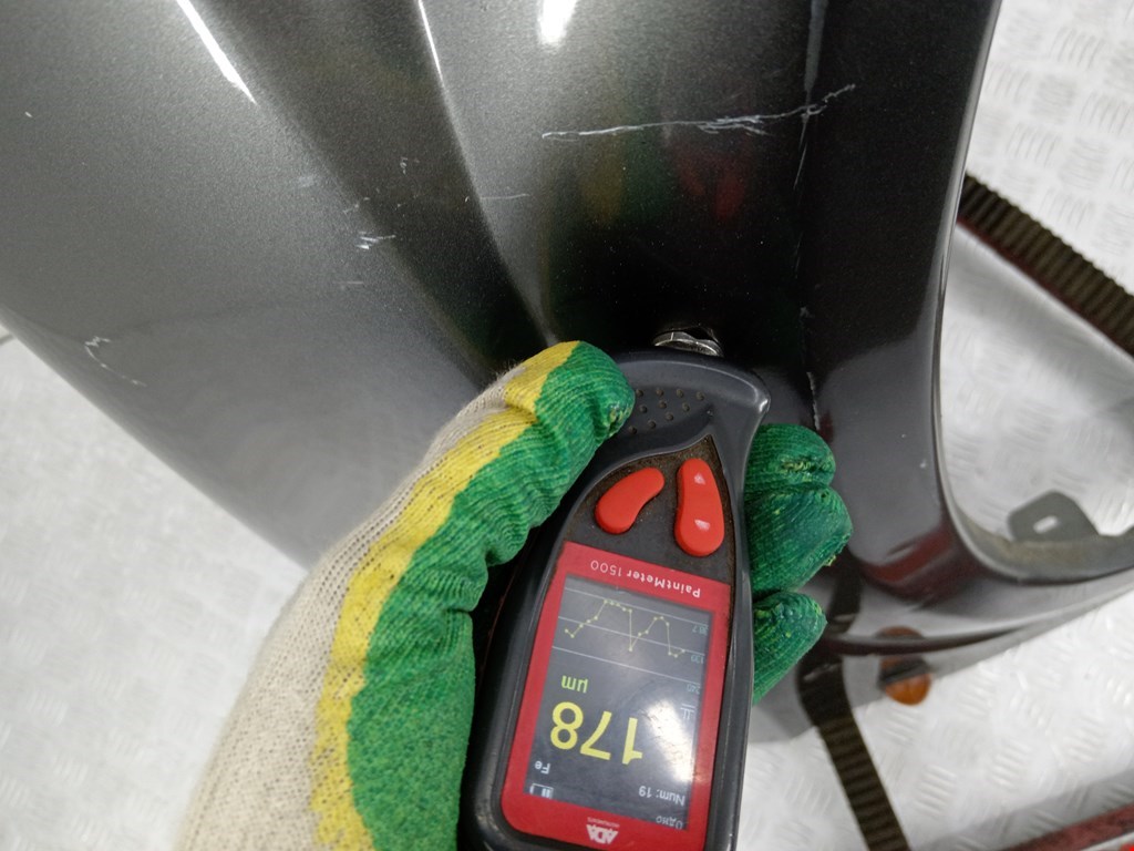 Крыло переднее правое CHRYSLER Voyager IV RG 2001-2007