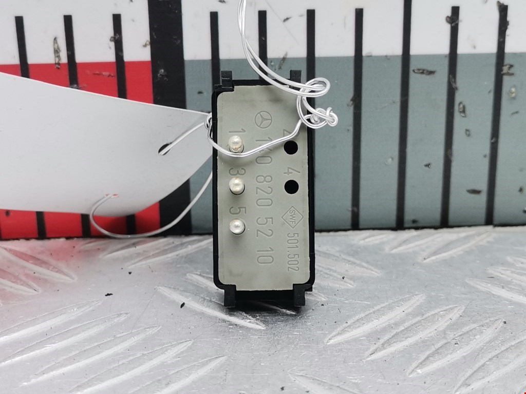 Переключатель регулировки сиденья (кнопка) MERCEDES-BENZ S-Class III W140 1991-1998