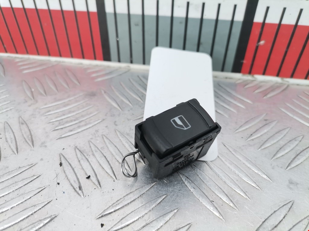 Кнопка стеклоподъемника VOLKSWAGEN Passat B5 1997-2005