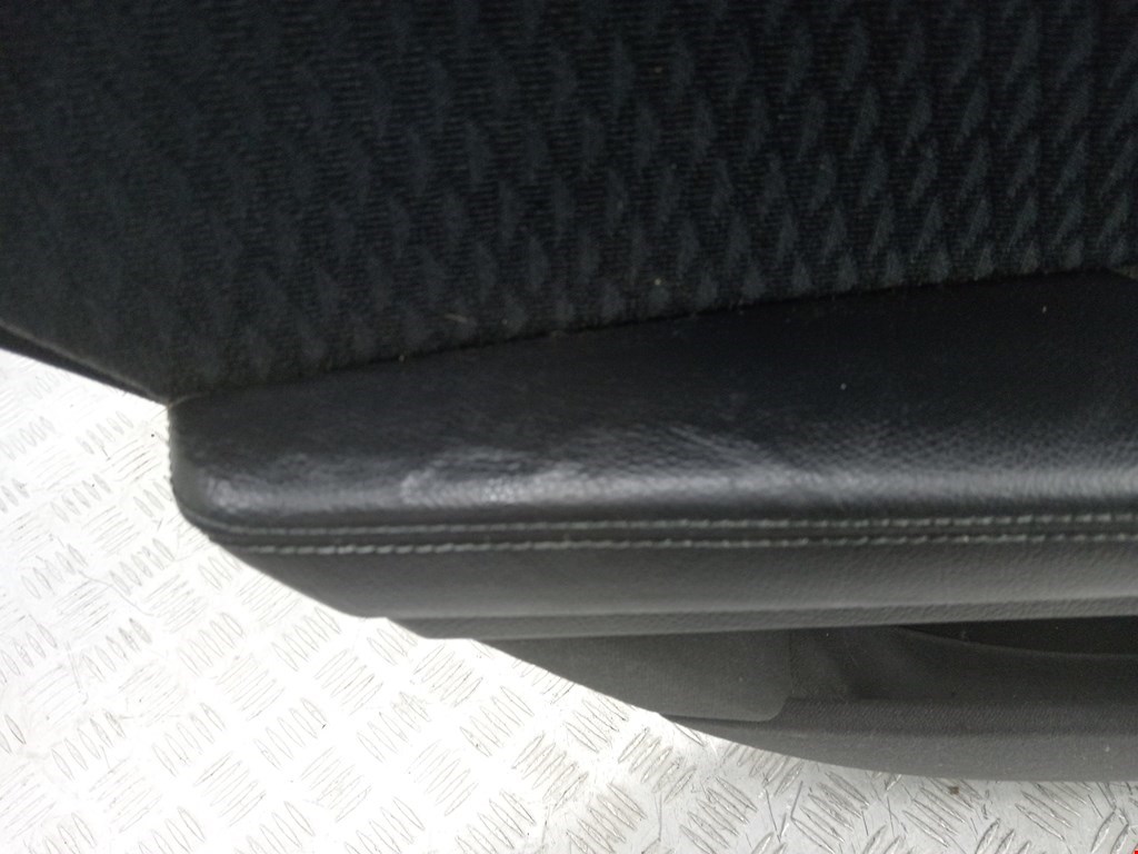 Обшивка двери задняя левая MERCEDES-BENZ E-Class W211, S211 2002-2009