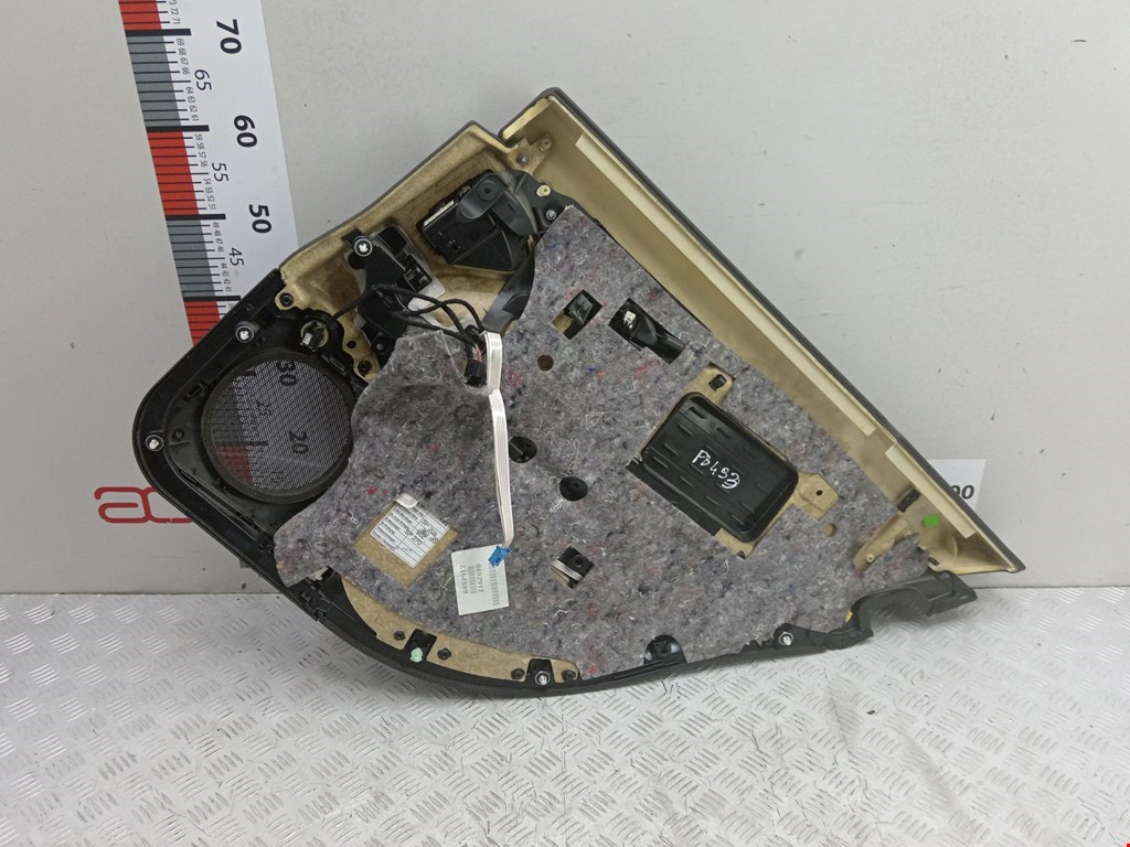 Обшивка двери задняя левая MERCEDES-BENZ E-Class W211, S211 2002-2009