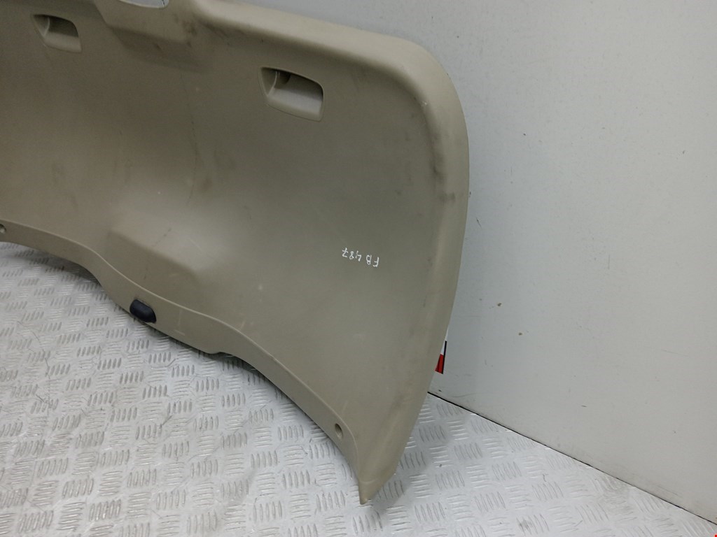 Обшивка крышки багажника RENAULT Scenic II 2003-2010