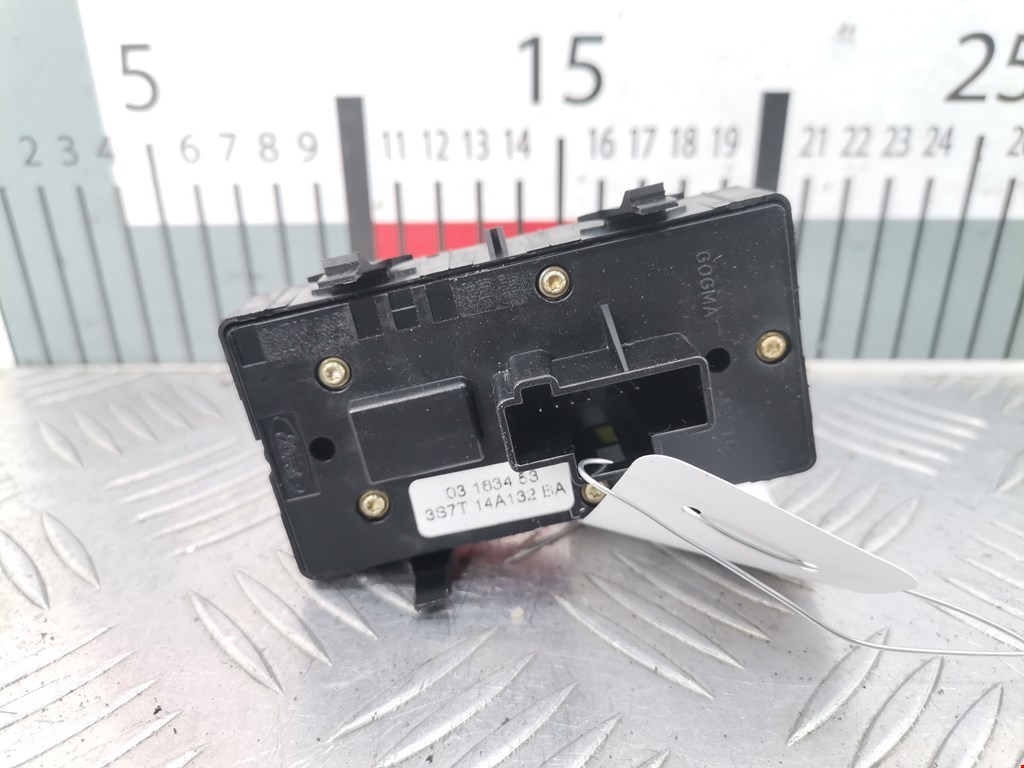 Блок управления стеклоподъемниками FORD Mondeo III 2000-2007