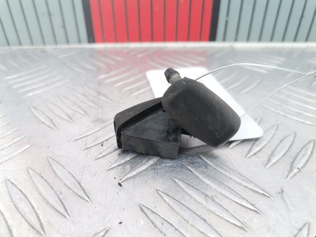 Форсунка омывателя лобового стекла Ford C-MAX 1 (2003-2010)